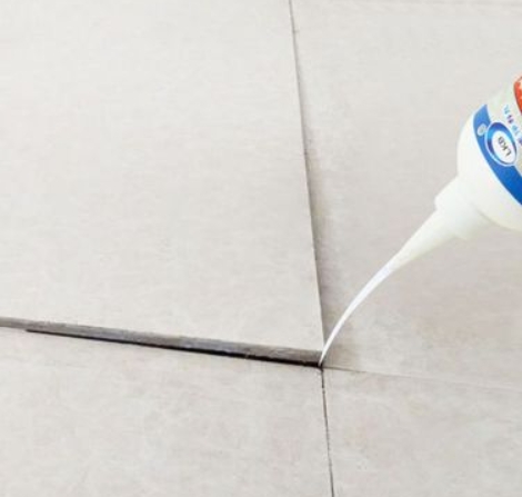 宁都瓷砖空鼓维修公司分享卫生间瓷砖脱落的原因可能有以下几点